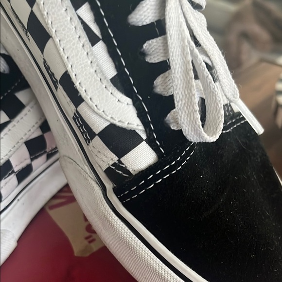 Vans Classic Checkered Skate Shoes - Picture 3 of 7